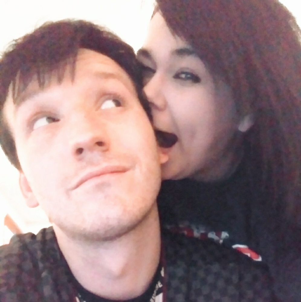 Meet your Posher, Angeline